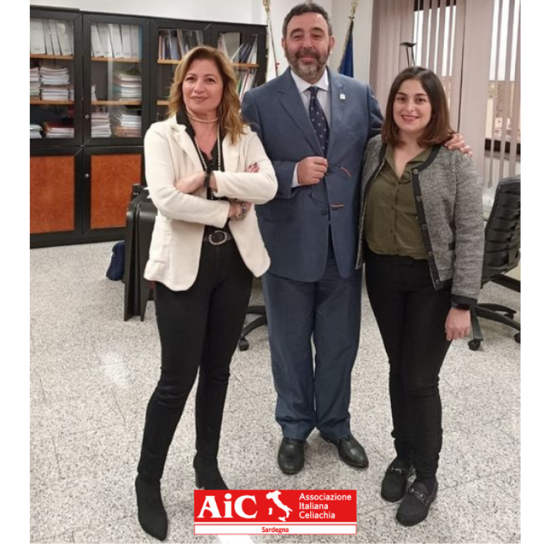 Giulia Scanu e Ornella Lovello, presidente e vicepresidente di AIC Sardegna, con l'assessore Doria.